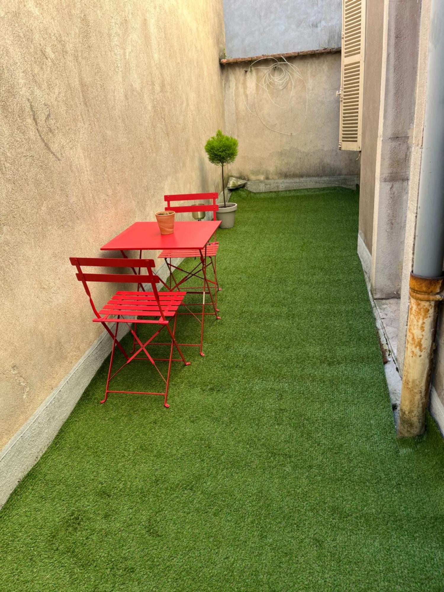 Ferienwohnung Ca Se Passe Ici Dijon Exterior foto